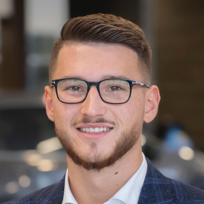 Photo of Curtis Veselinovich